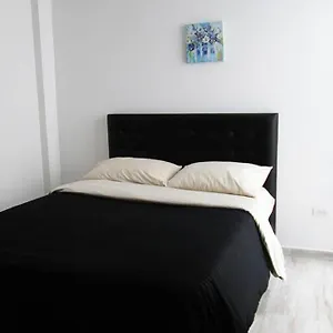 Apartaestudio Amoblado 102a , Bogotá Colombia